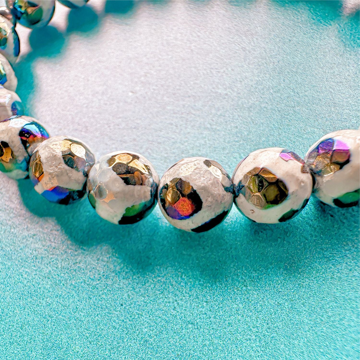 black and white beaded bracelet 8mm