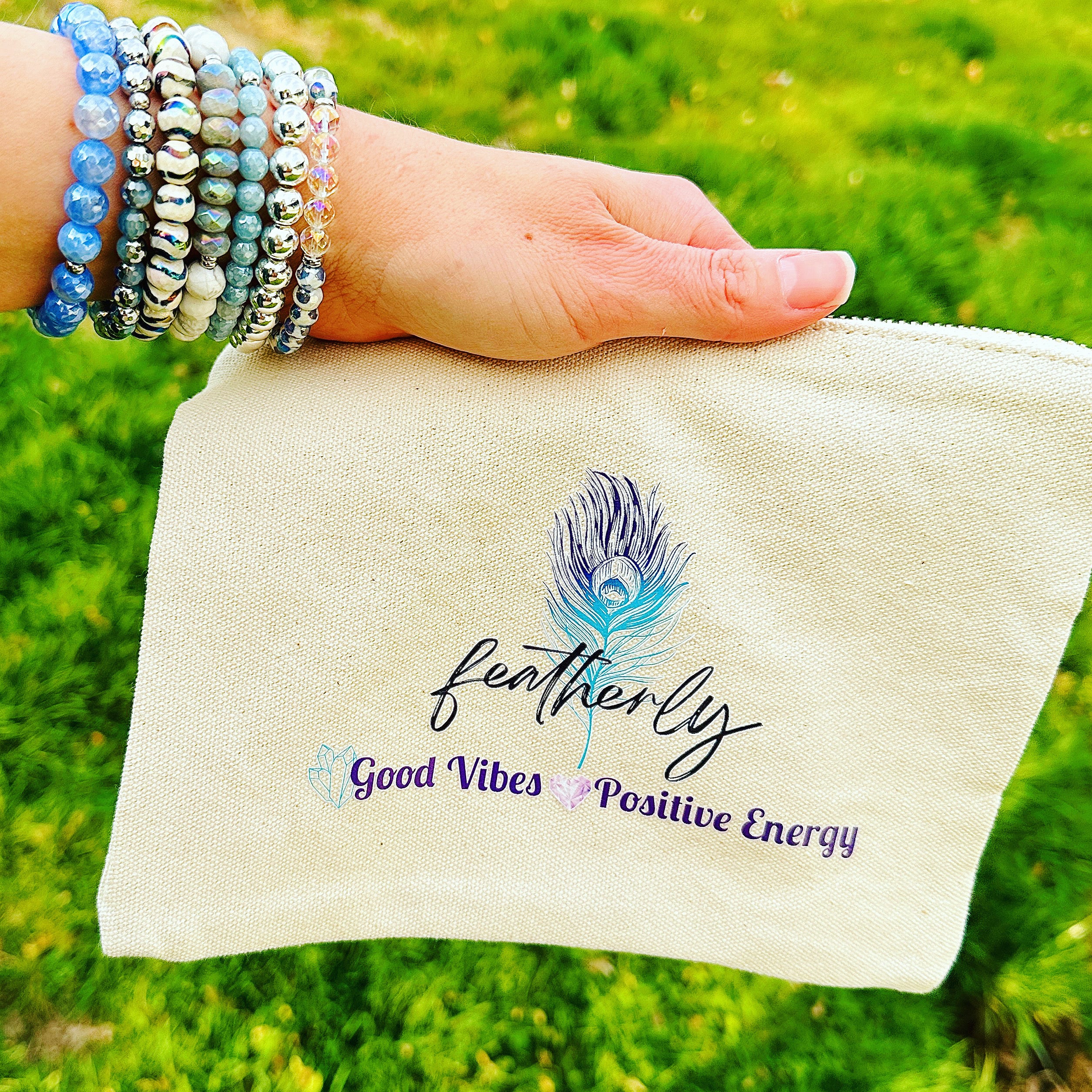 Featherly Jewelry Bag