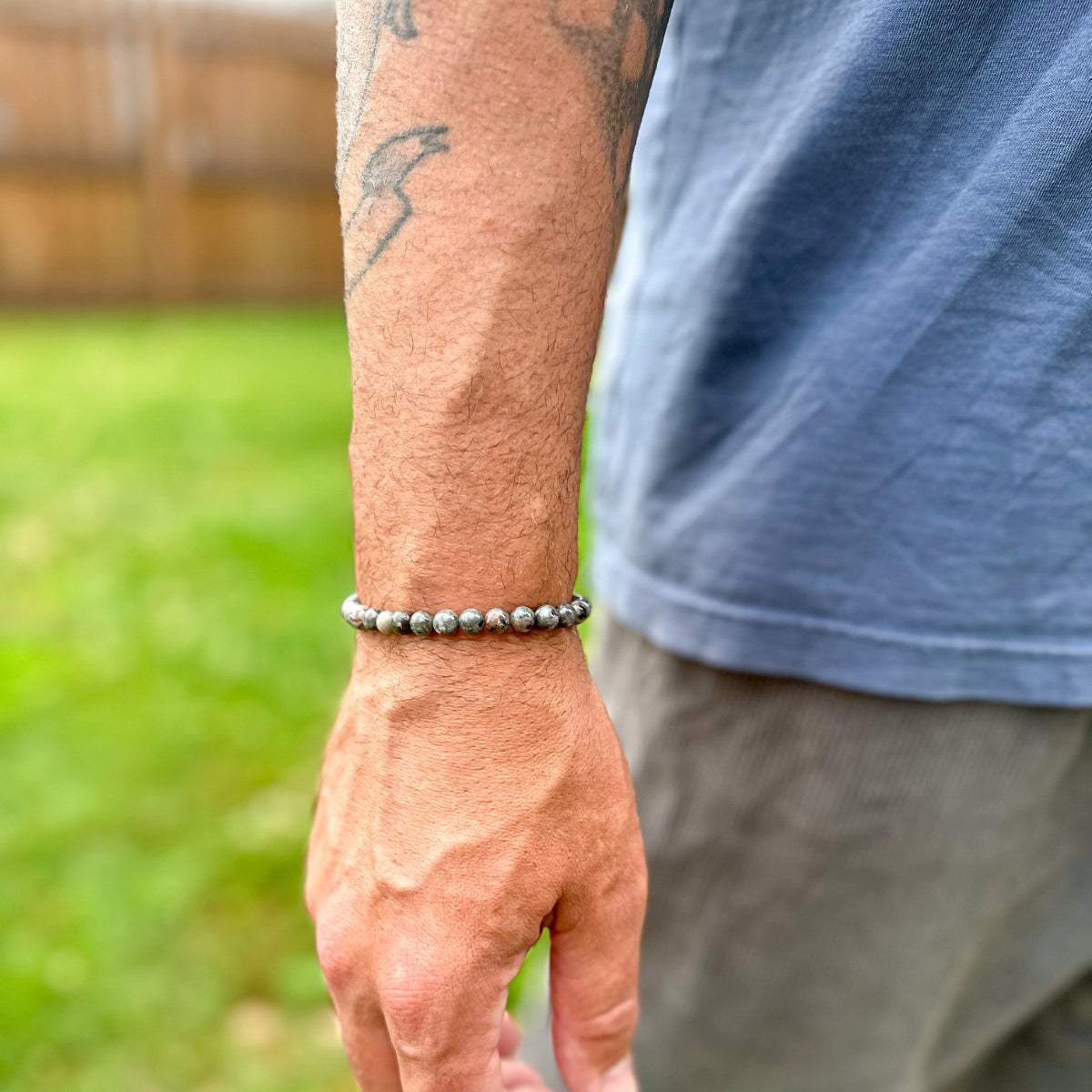 Guy bead bracelet yooperlite 6mm