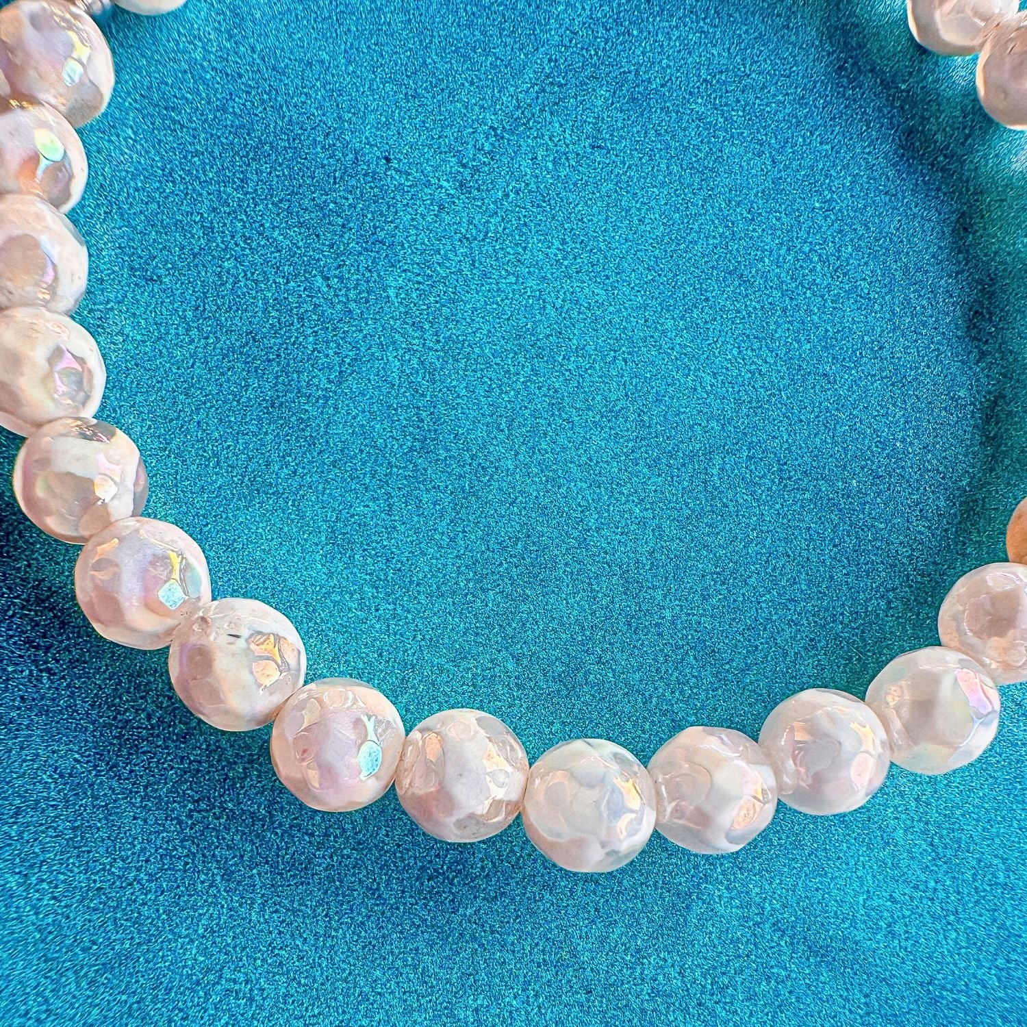 white tibetan agate beaded bracelet