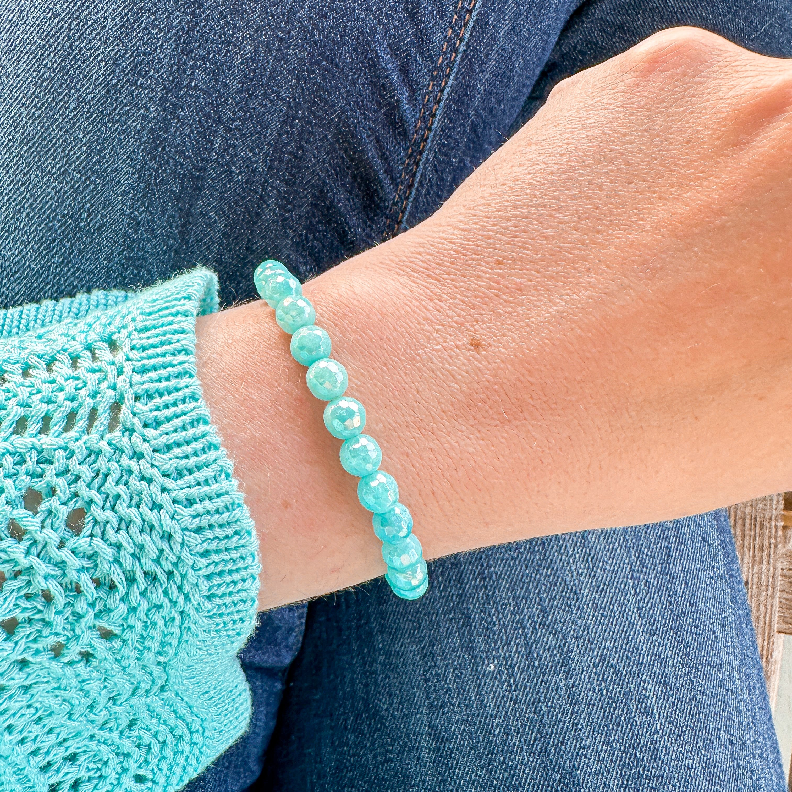 Love & Happiness - Aqua Jade Mini Stacker Bracelet